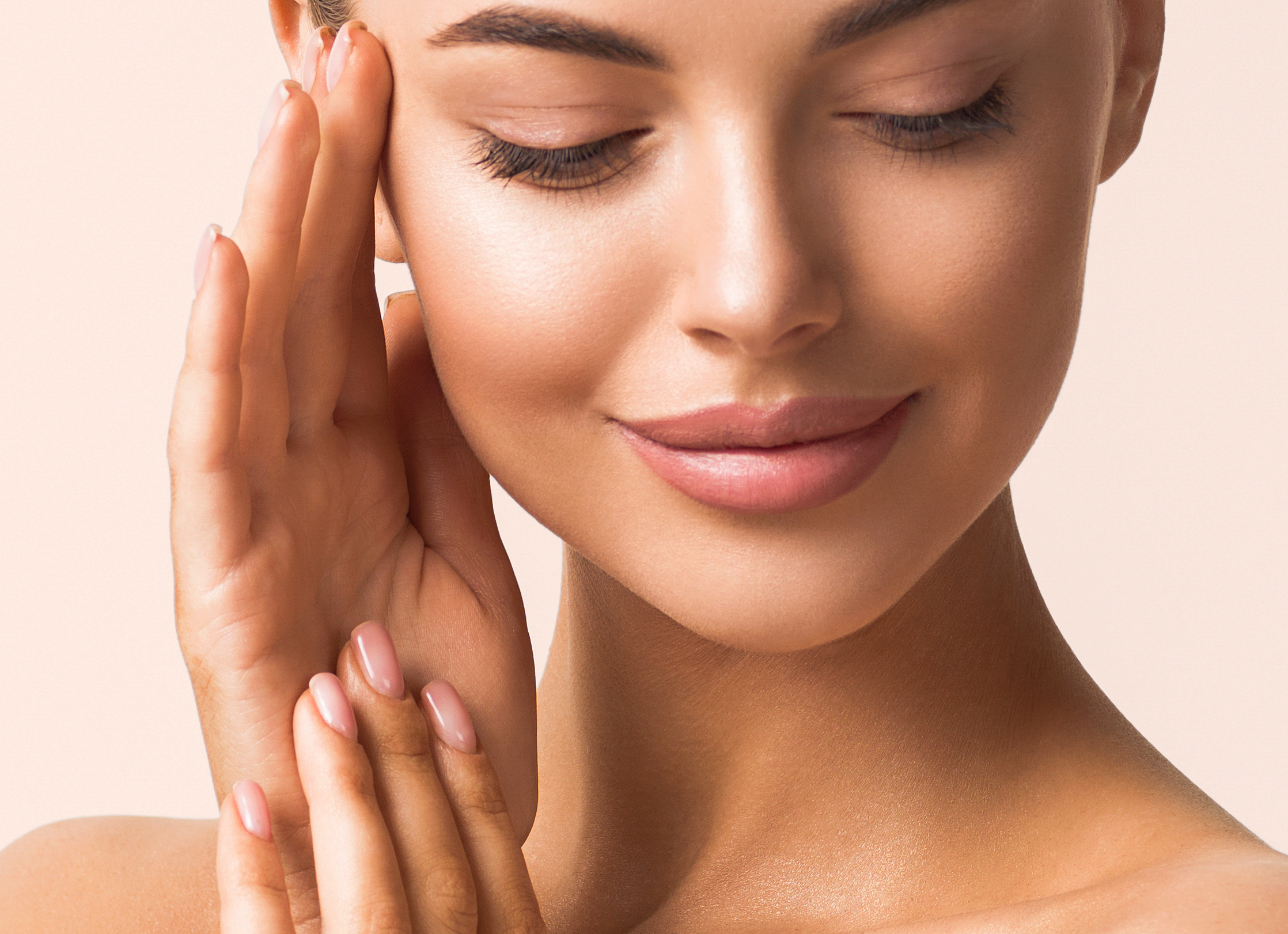 winter lip care routine,best lip balm for dry lips,how to repair chapped lips,overnight lip mask for cracked lips,hydrating lip balm for winter,lip gloss with skincare benefits,daily lip care routine,how to protect lips in cold weather,lip barrier repair balm,intensive lip hydration treatment,lip mask vs lip balm,multitasking lip care products,hybrid makeup lip tint,nourishing lip gloss for sensitive lips,anti-aging lip treatment,soothing lip care for irritation,soft smooth lips in winter,year-round lip care,lip care for dry indoor air,lip care trends 2025